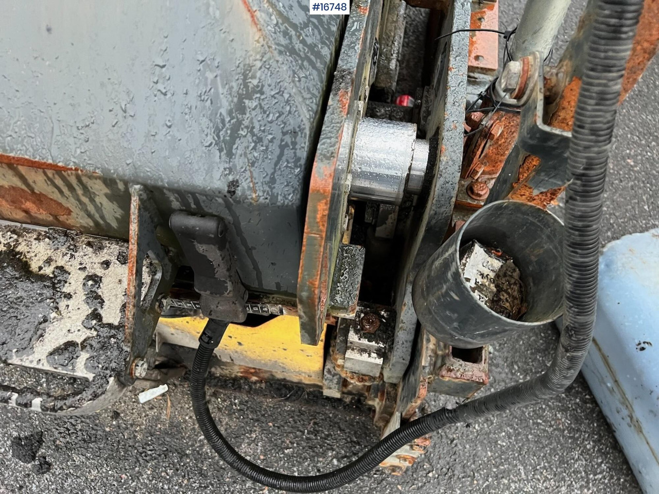 Leasing of Bomag BF 300P Bomag BF 300P: picture 12