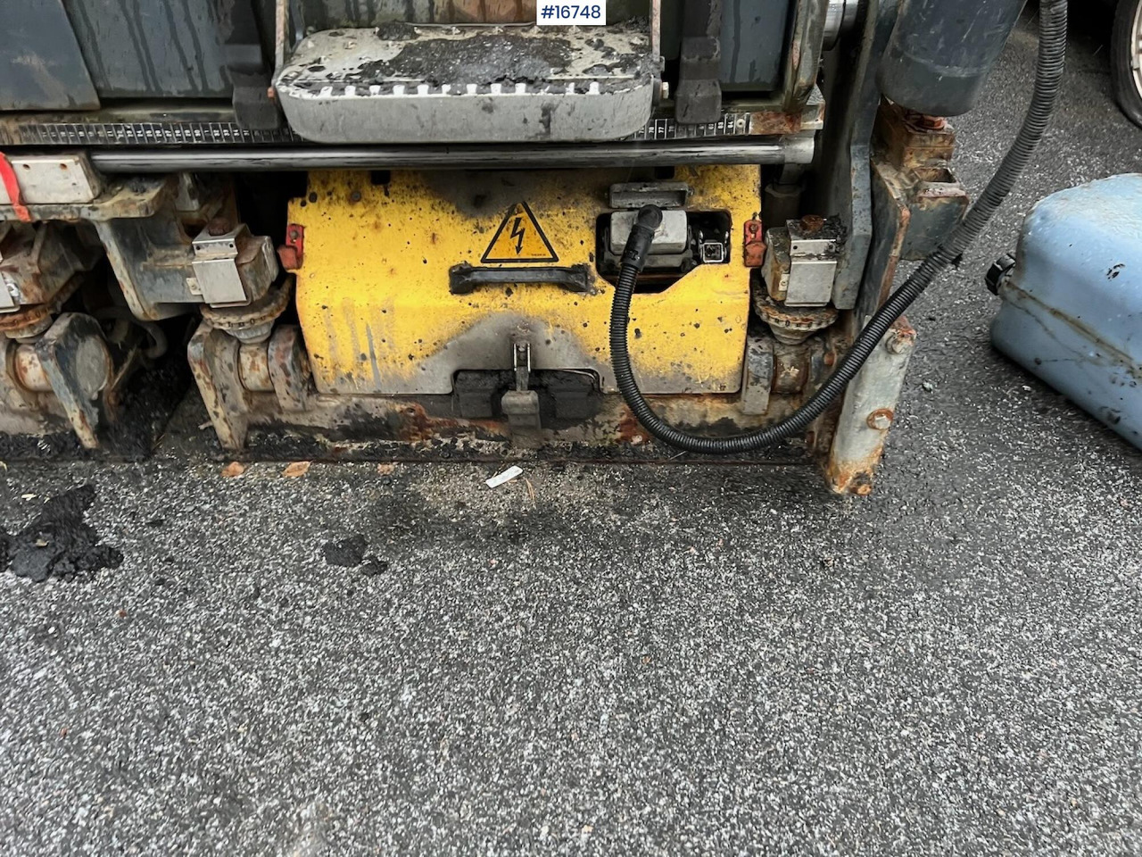 Leasing of Bomag BF 300P Bomag BF 300P: picture 10