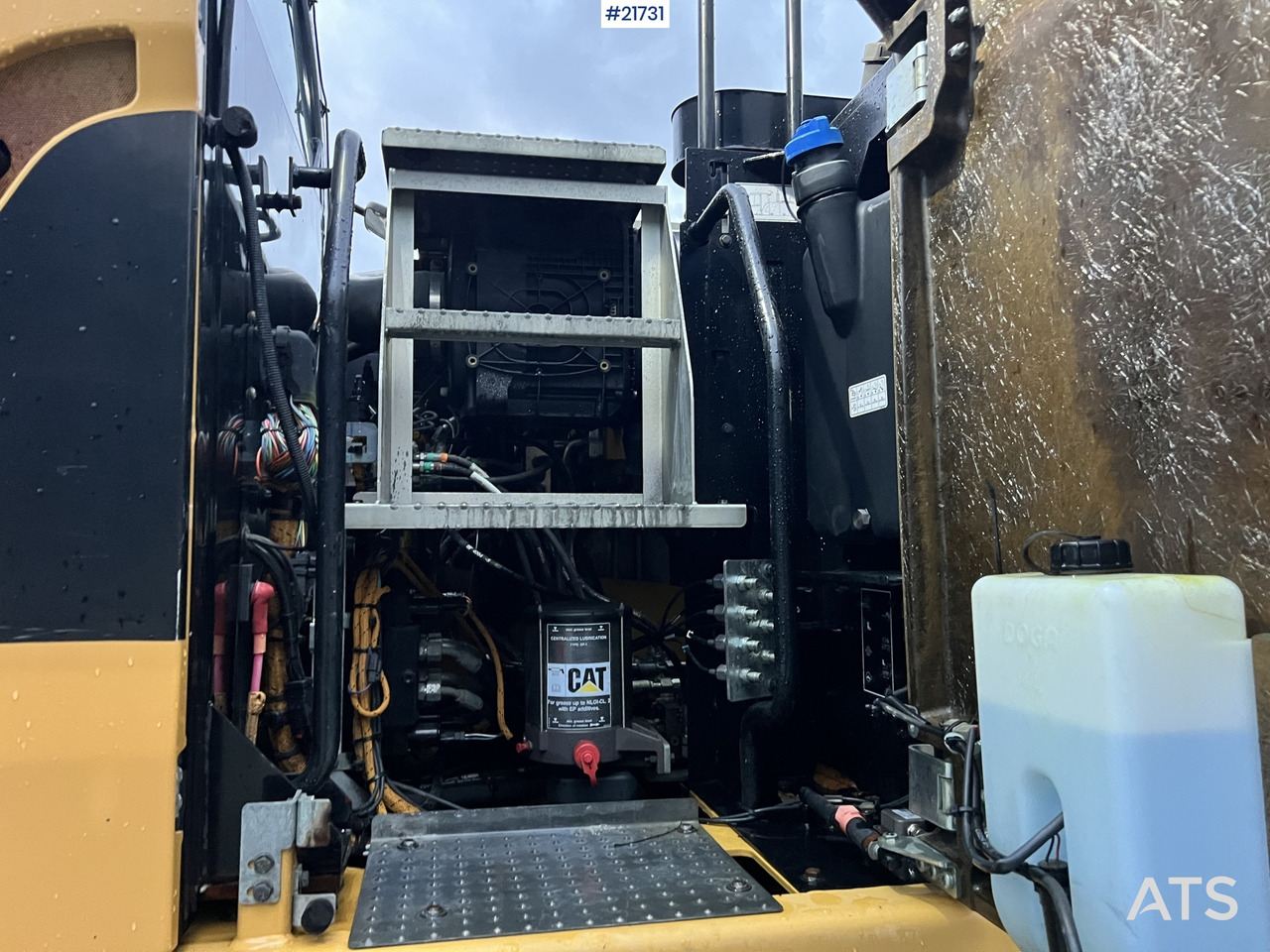 Wheel excavator CAT M318F Hjulmaskin m/ oilquick og tannskuffe: picture 12