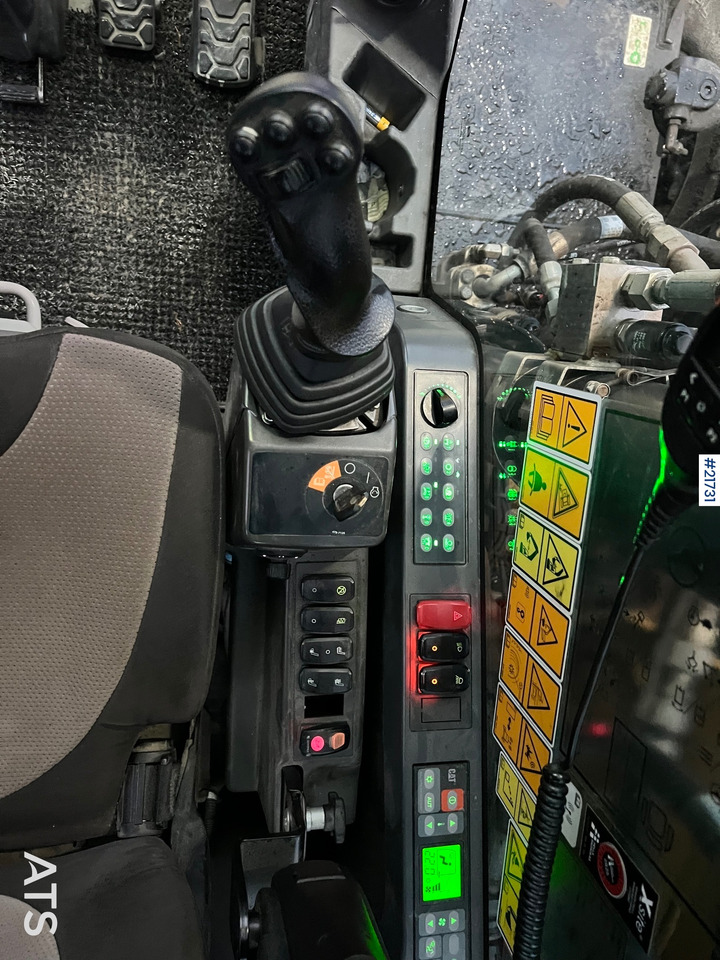 Wheel excavator CAT M318F Hjulmaskin m/ oilquick og tannskuffe: picture 32