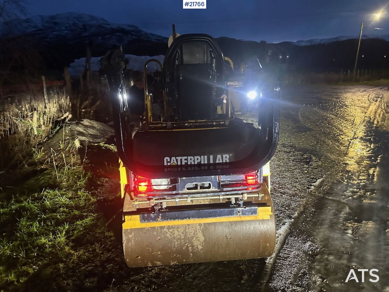 CAT Vals - Road roller: picture 3 CAT Vals - Road roller: picture 3