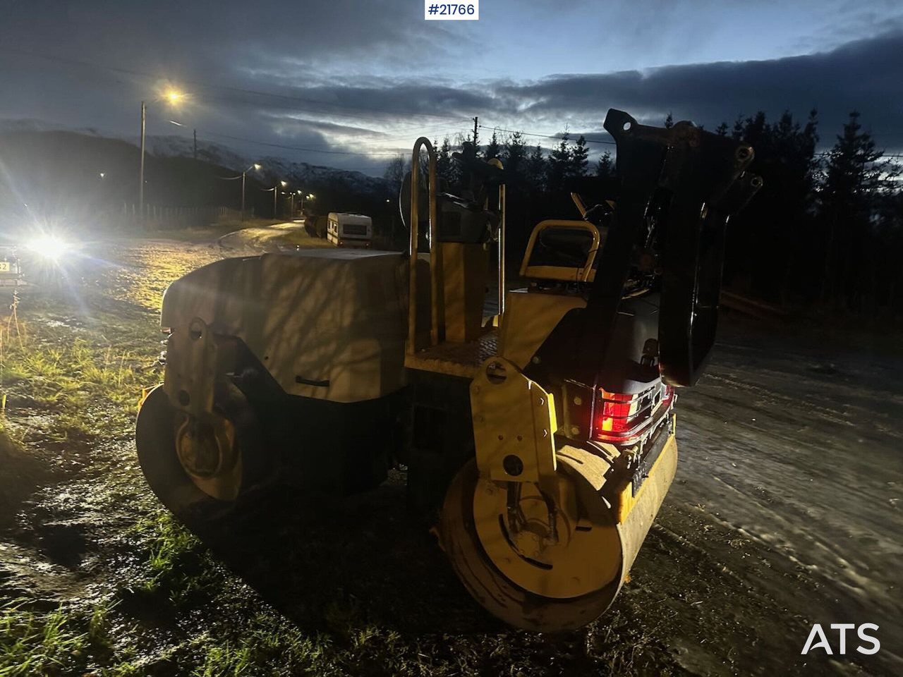 CAT Vals - Road roller: picture 4 CAT Vals - Road roller: picture 4