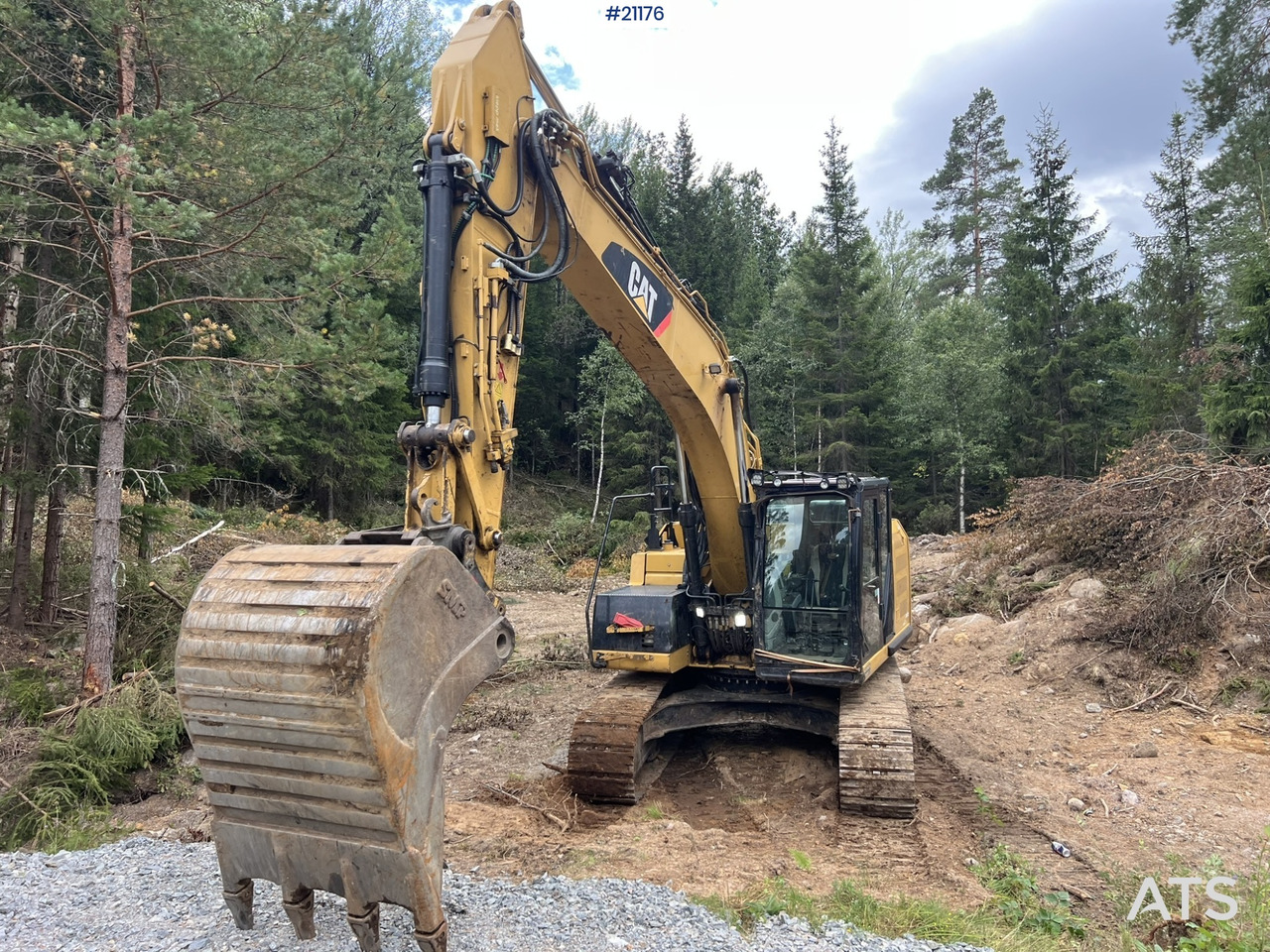 Caterpillar 320 ELRR gravemaskin m/ tannskuffe SE VIDEO - Crawler excavator: picture 2 Caterpillar 320 ELRR gravemaskin m/ tannskuffe SE VIDEO - Crawler excavator: picture 2