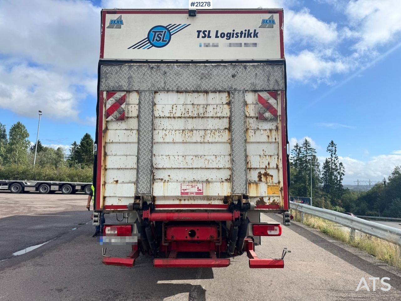 DAF CF440 - Box truck: picture 5 DAF CF440 - Box truck: picture 5