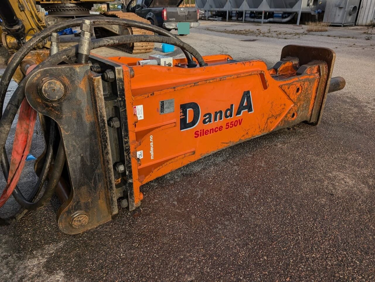 Danda DandA Silence 550V Pigghammer med G90-feste - Hydraulic hammer for Construction machinery: picture 3 Danda DandA Silence 550V Pigghammer med G90-feste - Hydraulic hammer for Construction machinery: picture 3