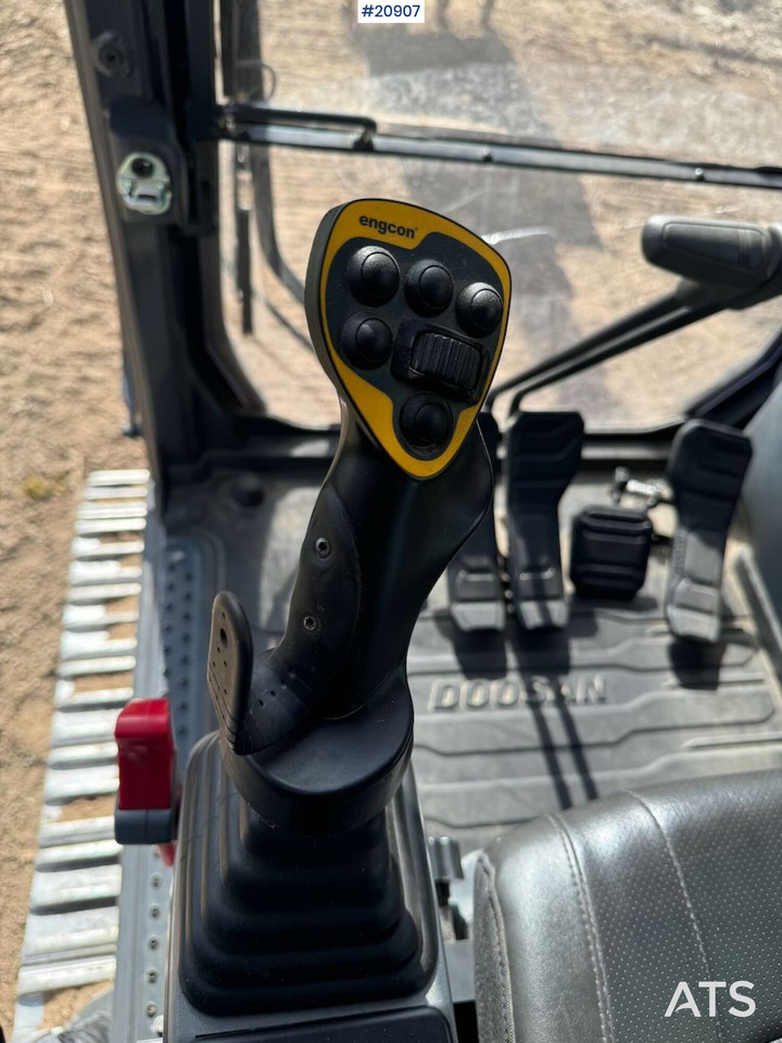 Crawler excavator Doosan DX160LC Beltegraver – Rotortilt og 2 skuffer: picture 33