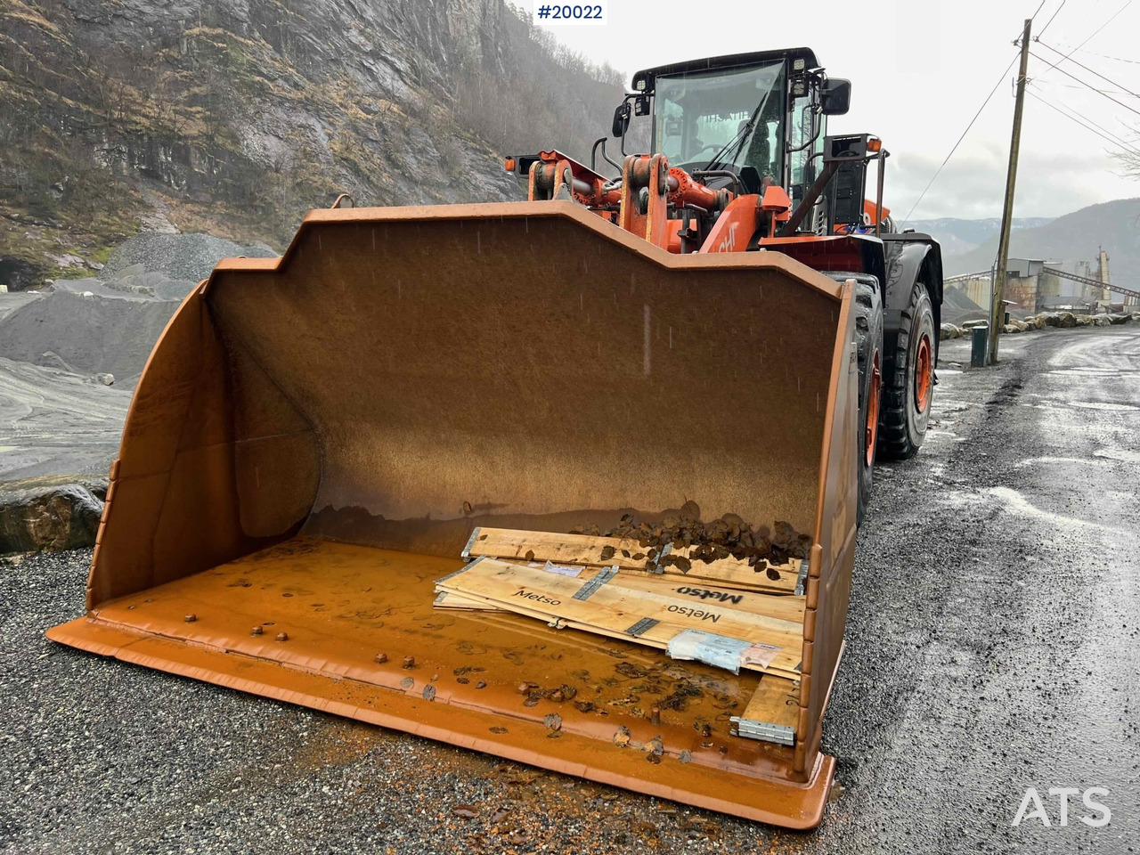 Hitachi zw370-6 hjullaster m / vekt, skriver og skuffe - Wheel loader: picture 5 Hitachi zw370-6 hjullaster m / vekt, skriver og skuffe - Wheel loader: picture 5