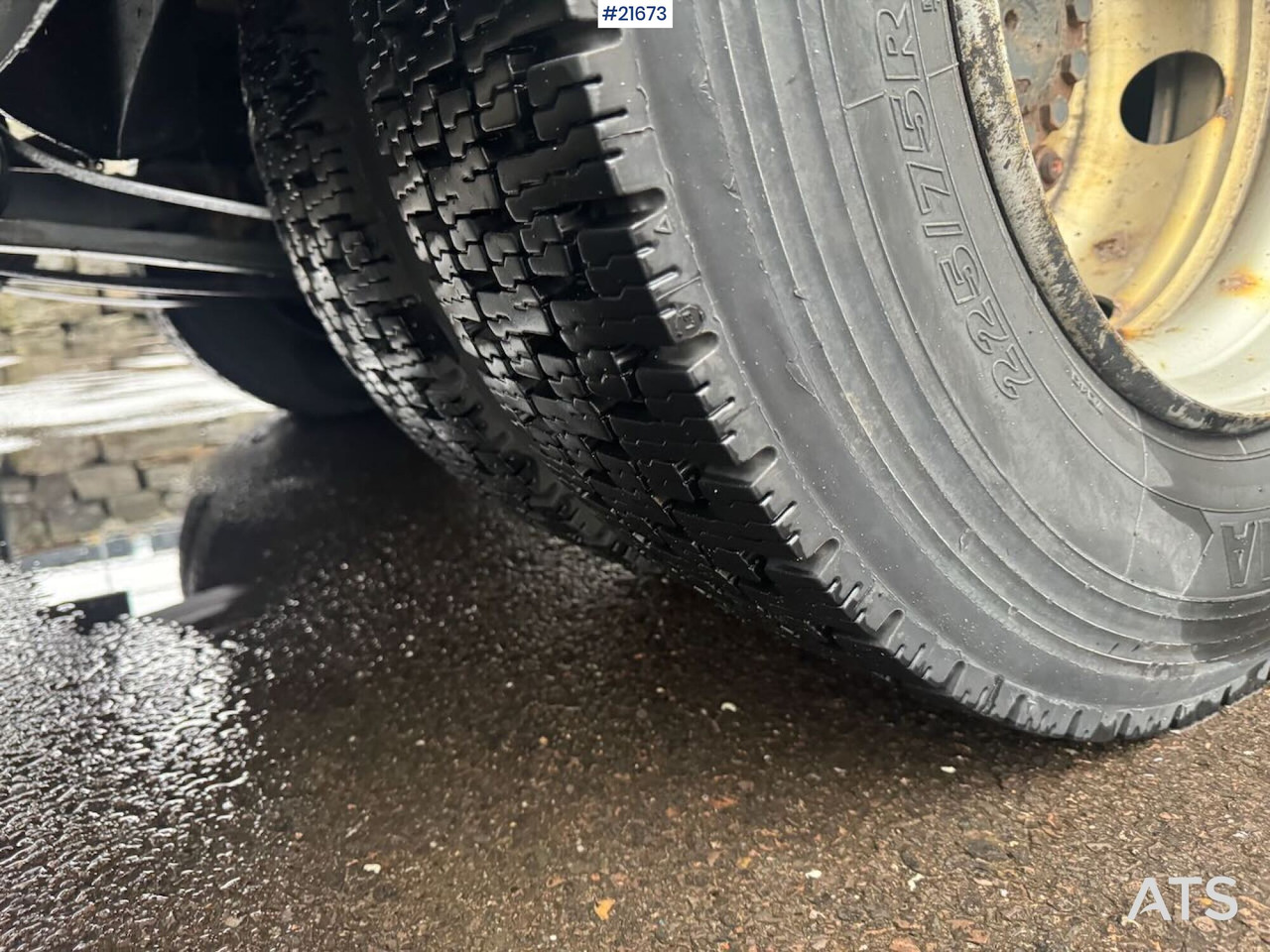 Box truck Iveco 75E-210 4x2 skapbil m/ lift SE VIDEO: picture 12