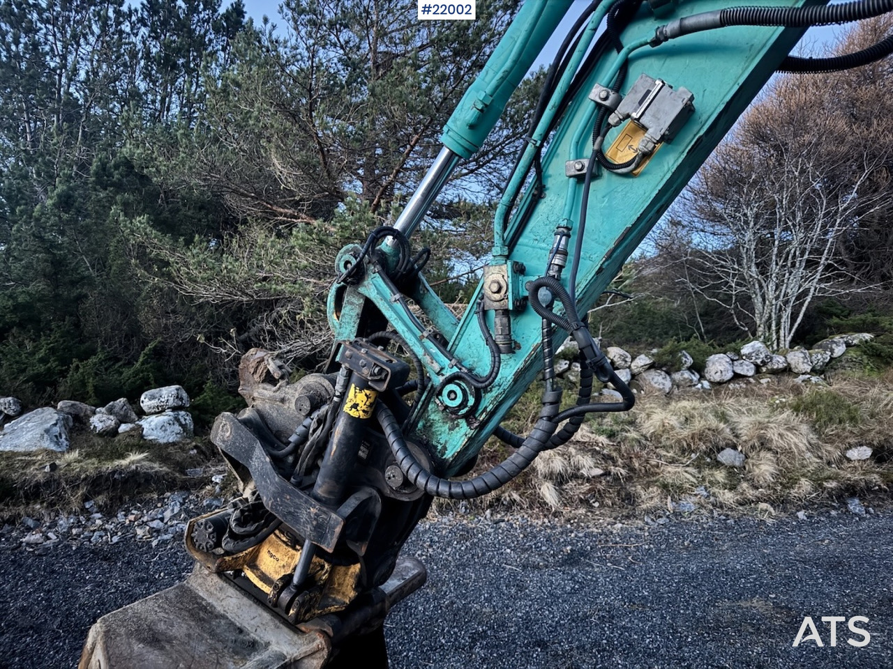Excavator Kobelco 2016 Kobelco SK75SR Beltegraver m/ Rototilt og Pusseskuffe.: picture 26 Excavator Kobelco 2016 Kobelco SK75SR Beltegraver m/ Rototilt og Pusseskuffe.: picture 26