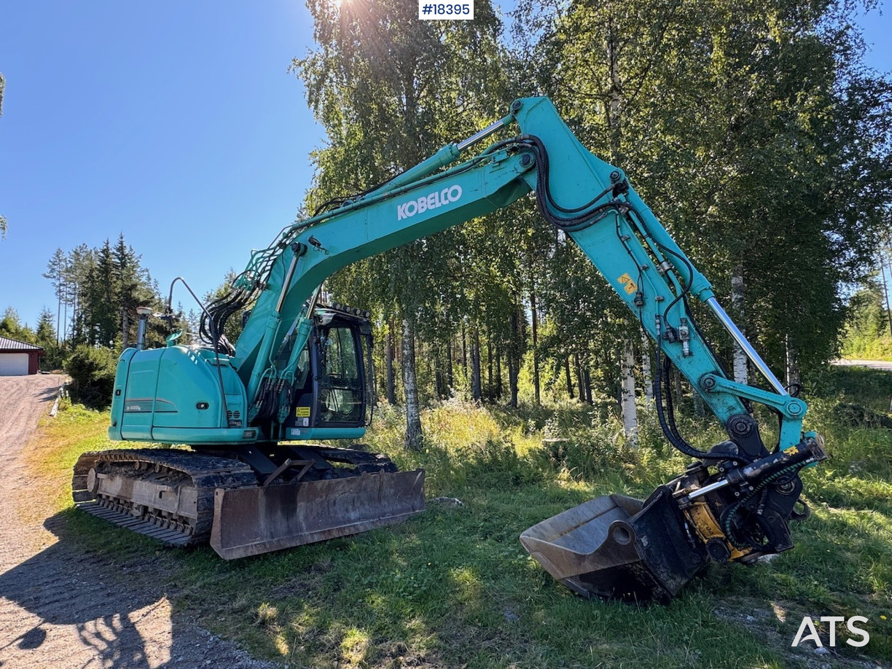 Kobelco SK140SRLC - Excavator: picture 1 Kobelco SK140SRLC - Excavator: picture 1