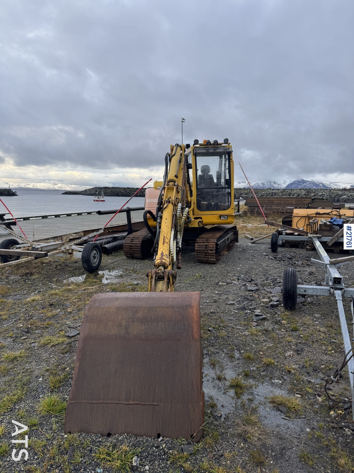 Komatsu 2003 Komatsu PC95R m/ skuffe - Crawler excavator: picture 1 Komatsu 2003 Komatsu PC95R m/ skuffe - Crawler excavator: picture 1