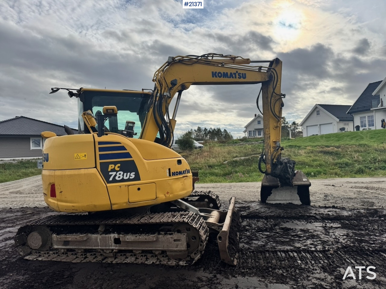 Crawler excavator Komatsu PC78US-10: picture 6