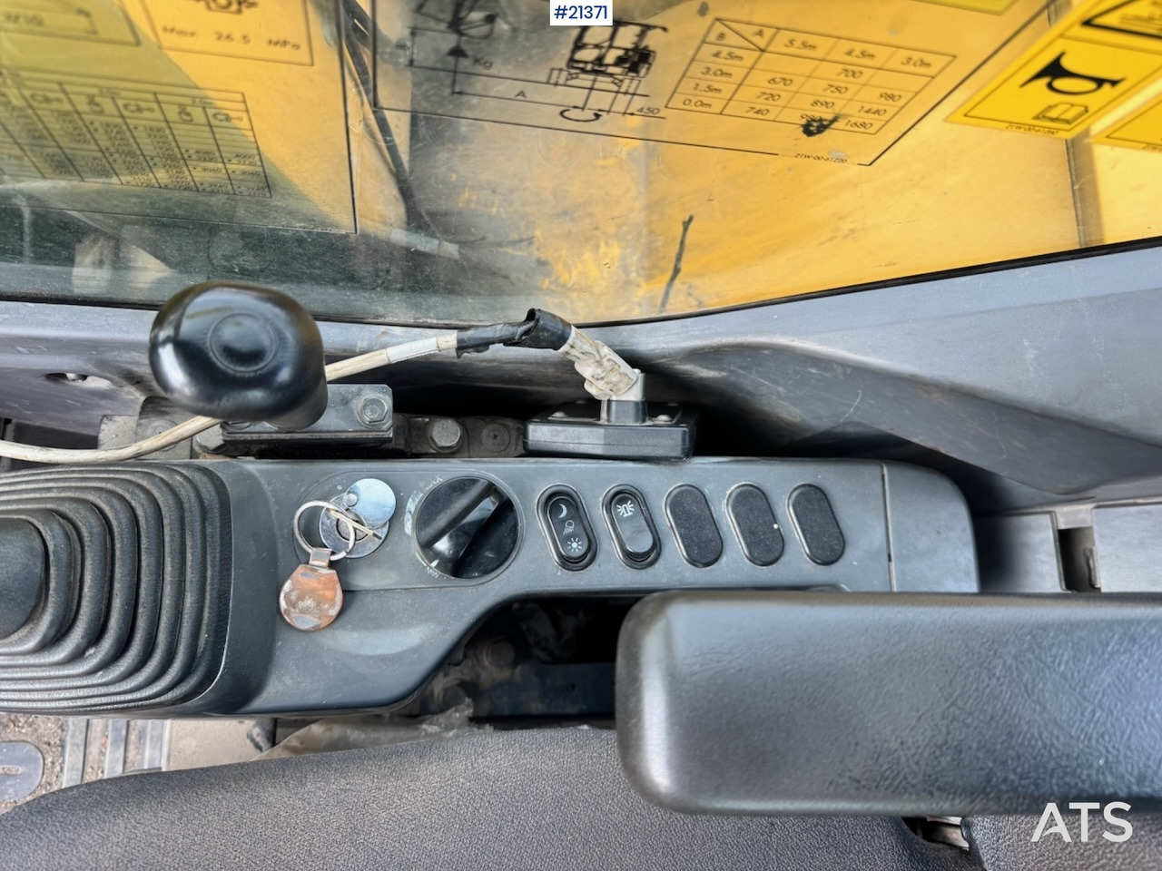 Crawler excavator Komatsu PC78US-10: picture 34