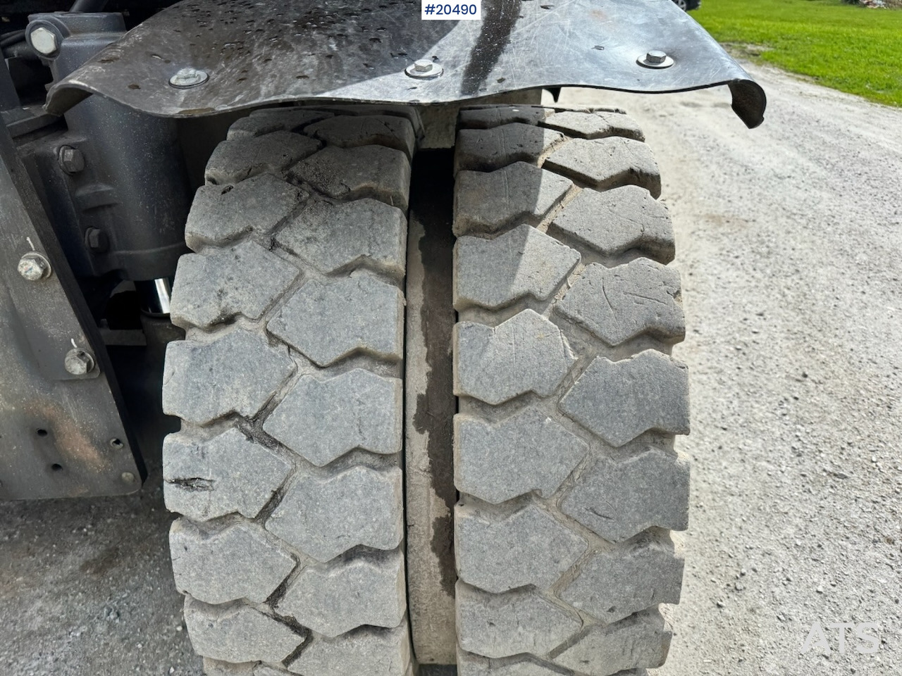 Leasing of Komatsu PW160-8 Komatsu PW160-8: picture 12 Leasing of Komatsu PW160-8 Komatsu PW160-8: picture 12