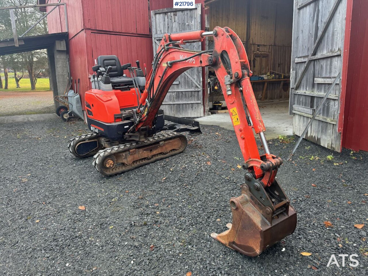 Kubota U17-3a Beltegraver m/ pusseskuffe. Spesialbygd for flytting med hellikopter. - Mini excavator: picture 5 Kubota U17-3a Beltegraver m/ pusseskuffe. Spesialbygd for flytting med hellikopter. - Mini excavator: picture 5
