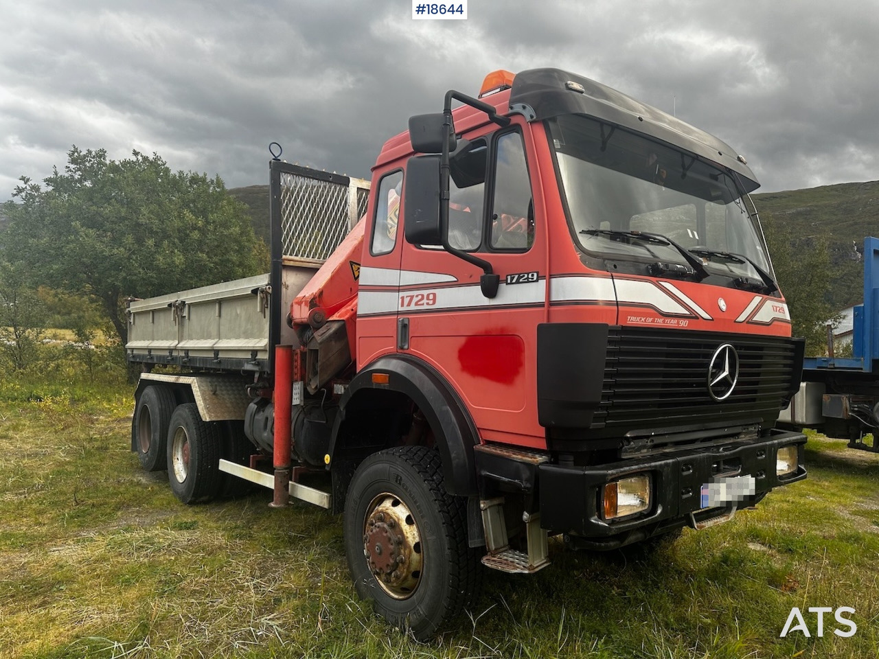 Crane truck Mercedes 1729: picture 1