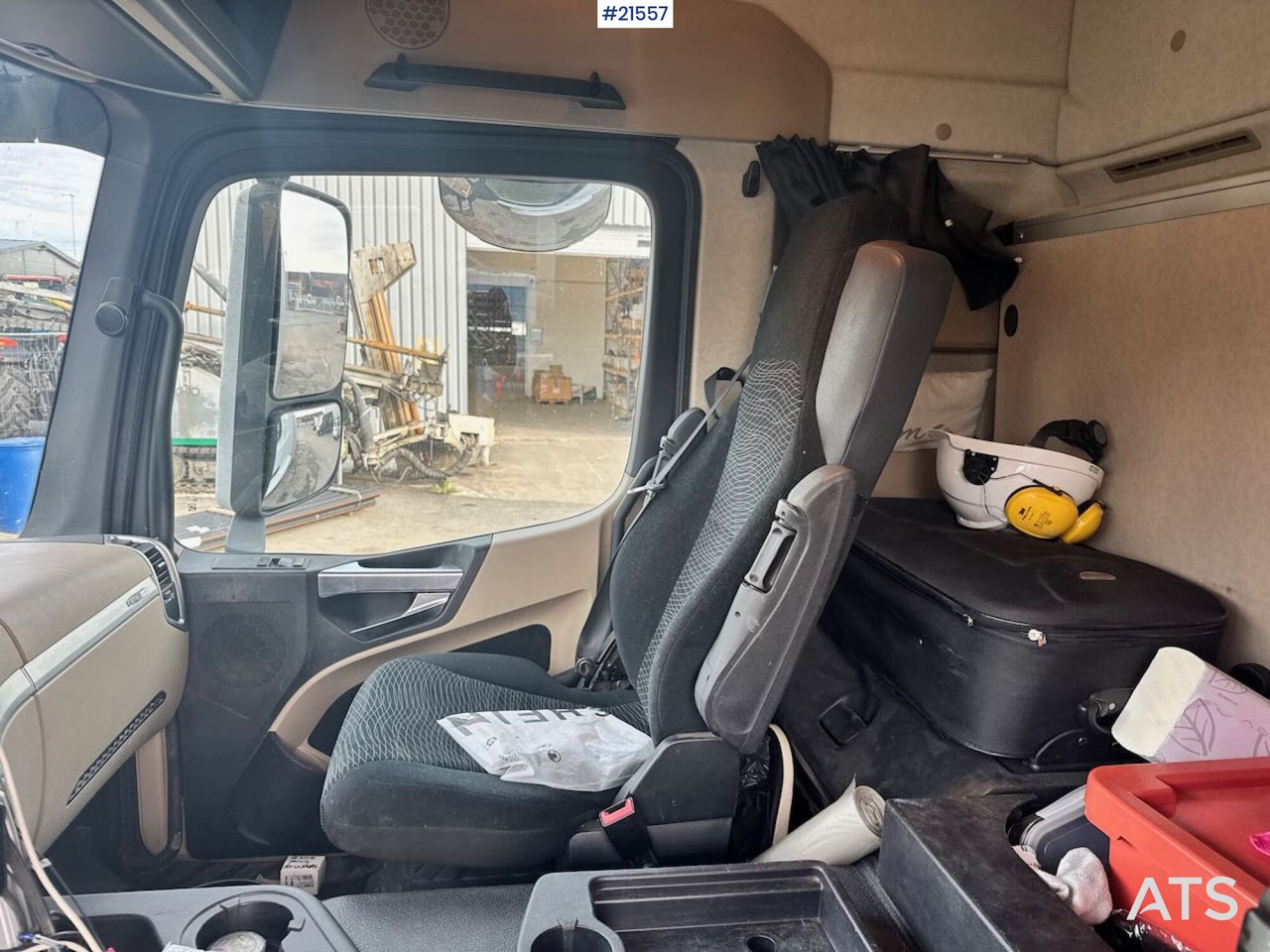 Leasing of Mercedes Actros 1832 Mercedes Actros 1832: picture 43