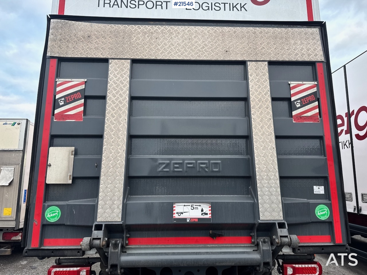 Leasing of Mercedes Actros 1833 Mercedes Actros 1833: picture 19 Leasing of Mercedes Actros 1833 Mercedes Actros 1833: picture 19
