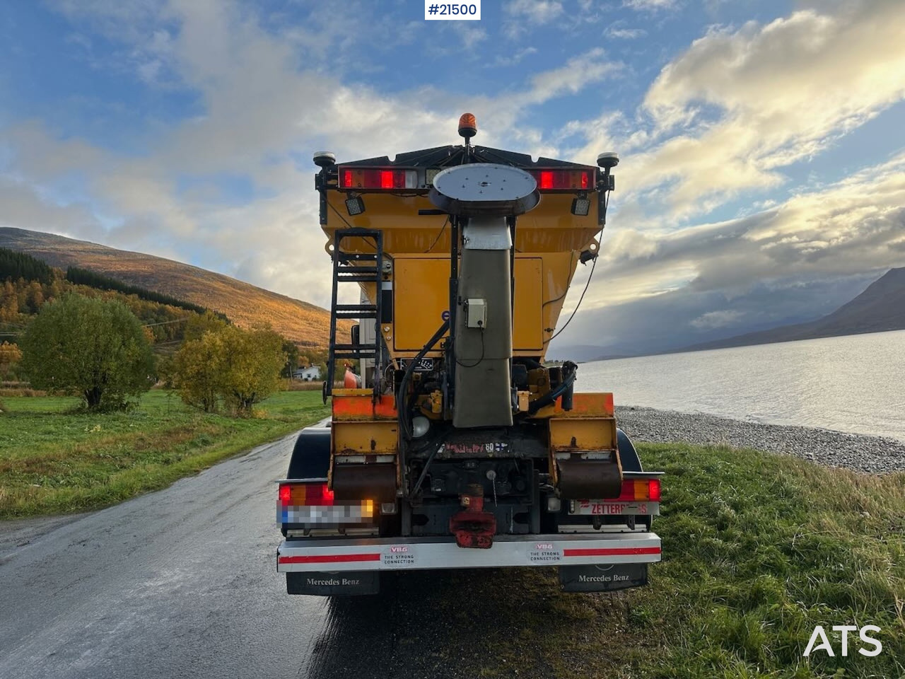 Mercedes Actros 2848 4x4+2 brøyterigget krokbil - Hook lift truck: picture 4 Mercedes Actros 2848 4x4+2 brøyterigget krokbil - Hook lift truck: picture 4