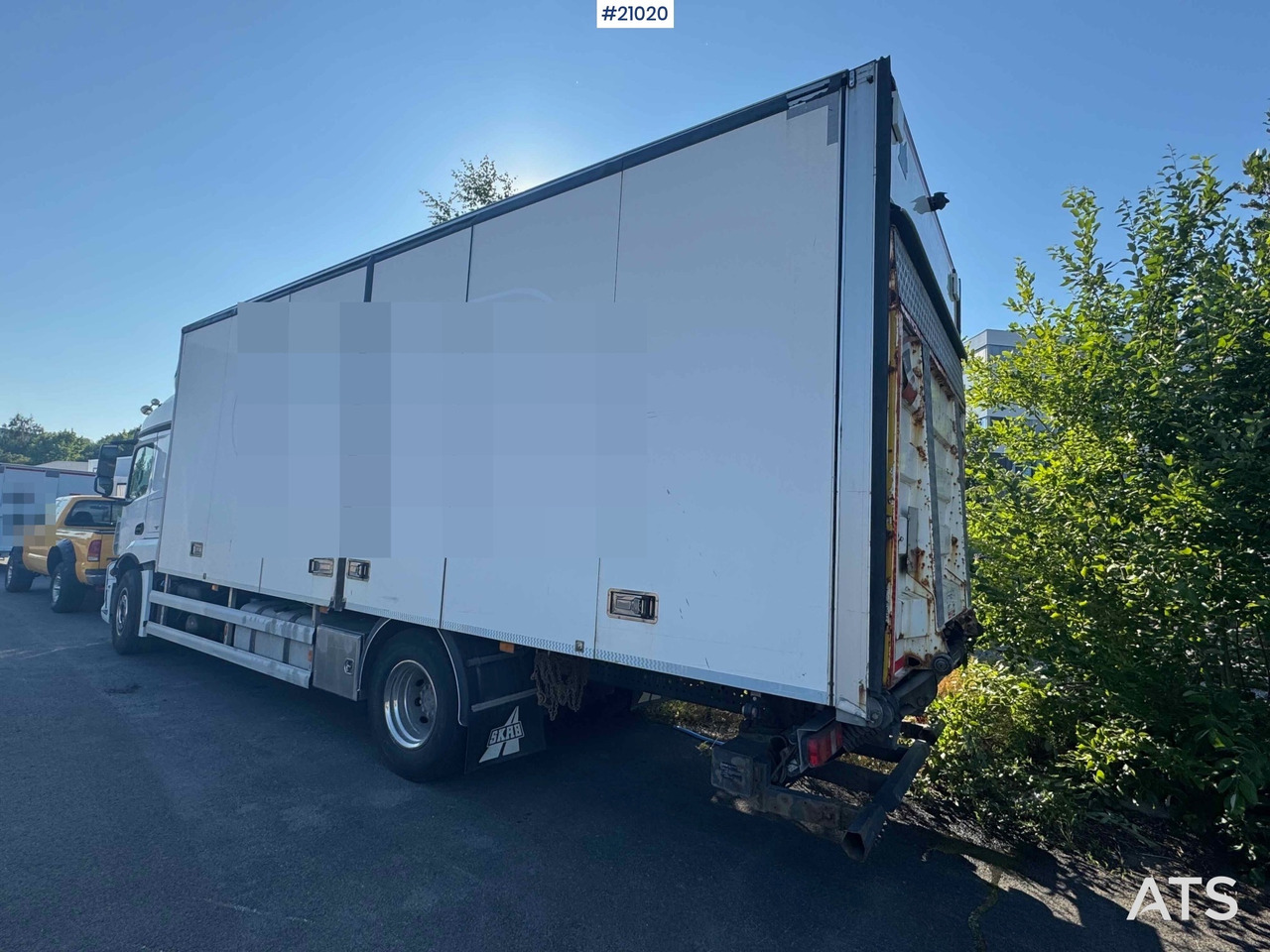 Mercedes Actros - Box truck: picture 4 Mercedes Actros - Box truck: picture 4