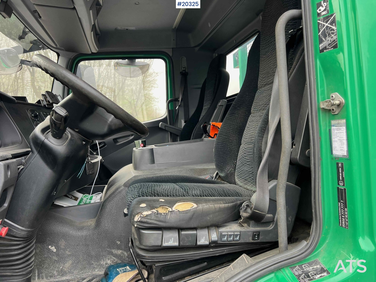 Skip loader truck Mercedes Atego 1524 4x2 Liftdumper. SE VIDEO: picture 35