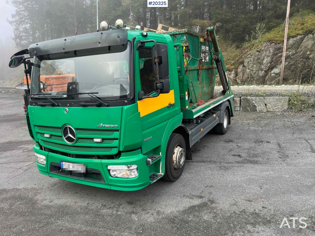 Skip loader truck Mercedes Atego 1524 4x2 Liftdumper. SE VIDEO: picture 32