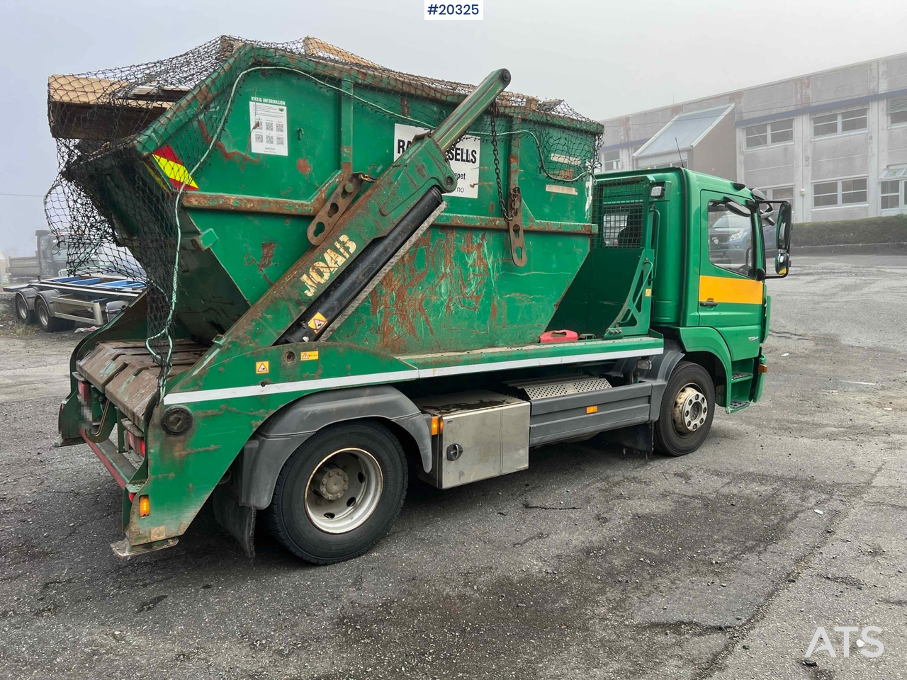 Skip loader truck Mercedes Atego 1524: picture 15