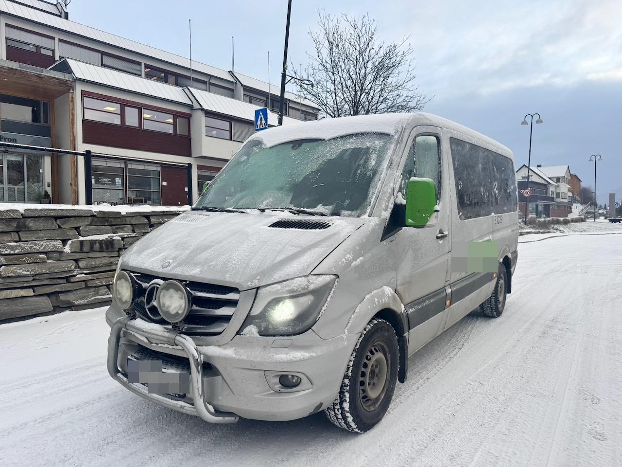 Mercedes Sprinter 316 Minibuss. 9 seter og Rullestolrampe. SE VIDEO - Minibus, Passenger van: picture 2 Mercedes Sprinter 316 Minibuss. 9 seter og Rullestolrampe. SE VIDEO - Minibus, Passenger van: picture 2
