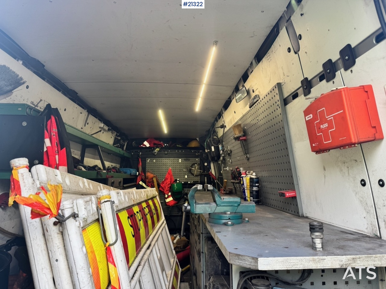 Panel van, Municipal/ Special vehicle Mercedes Sprinter 516: picture 18