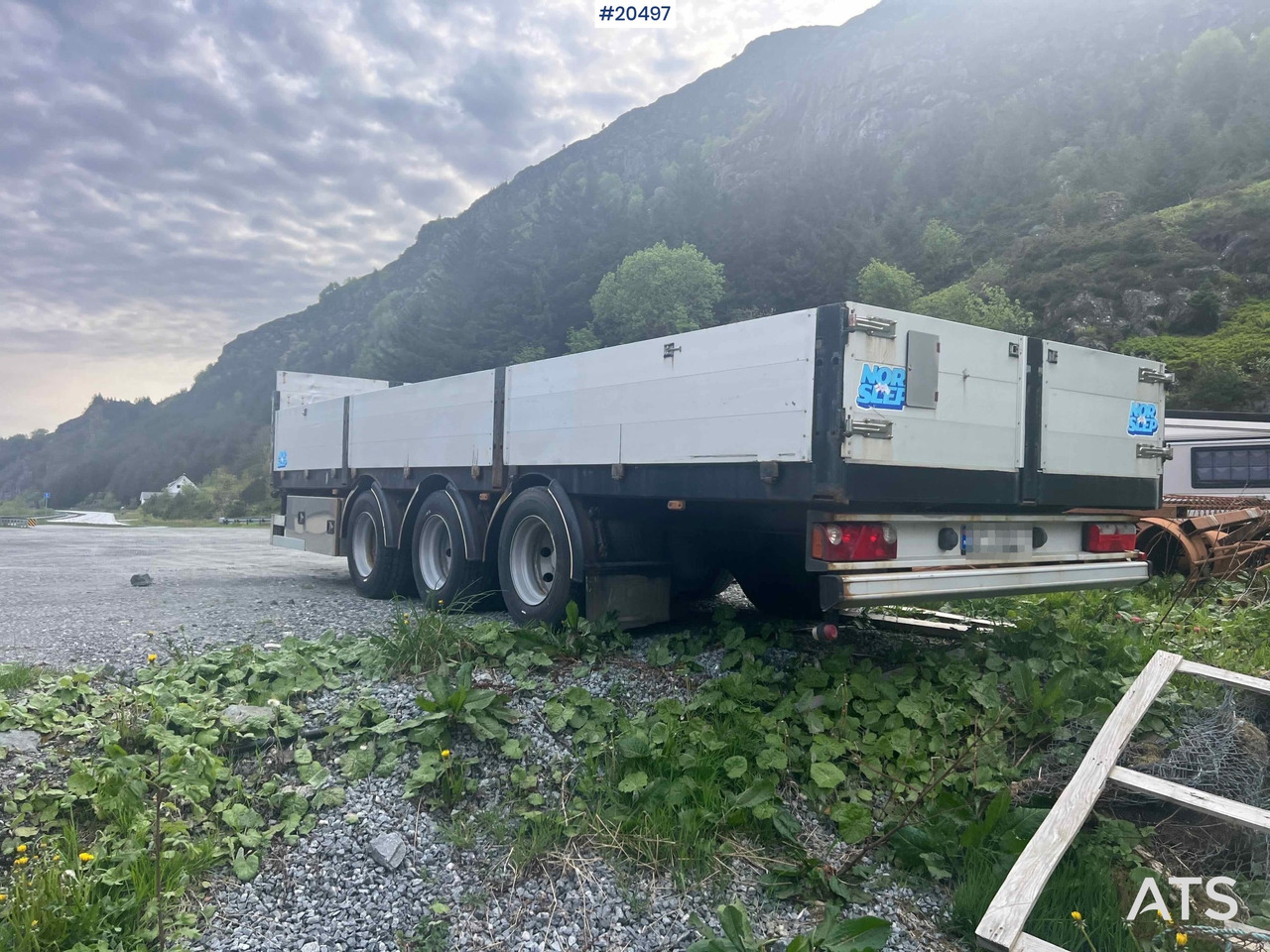 Dropside/ Flatbed trailer Nor-Slep 3 Akslet: picture 14