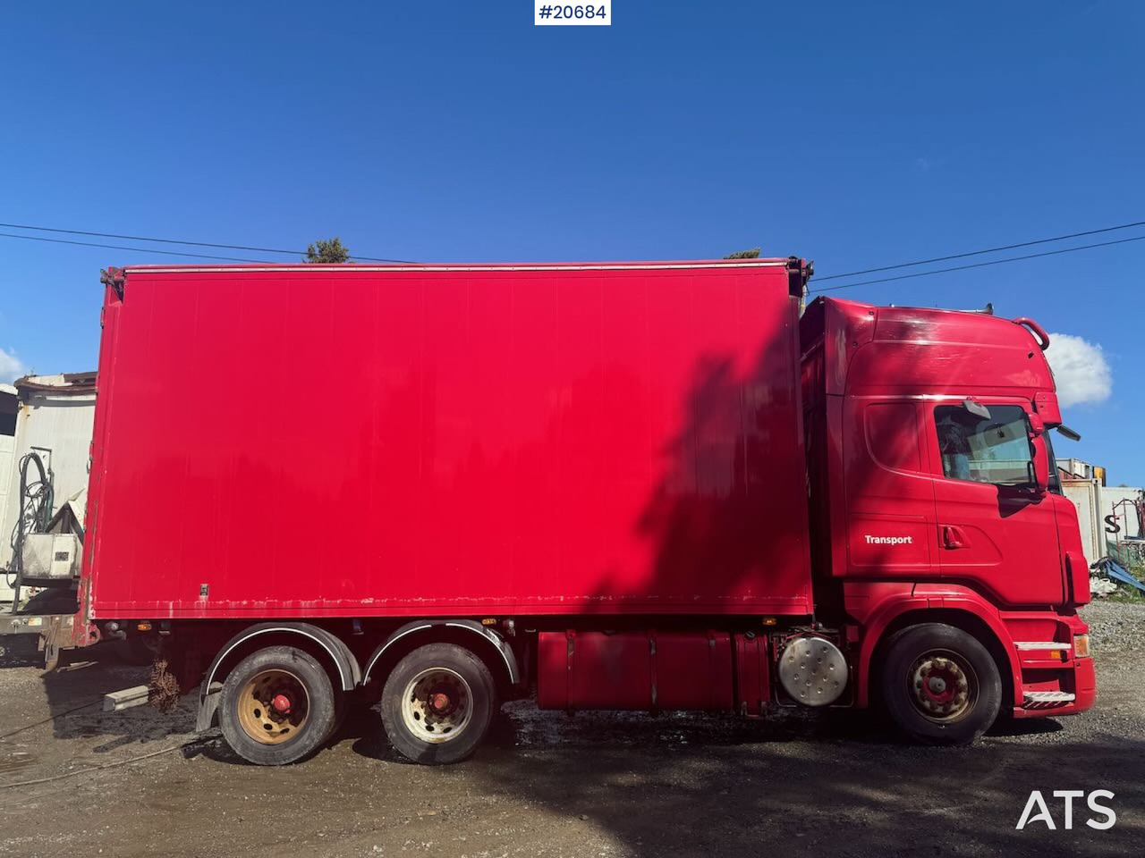 Scania R560 - Box truck: picture 2 Scania R560 - Box truck: picture 2