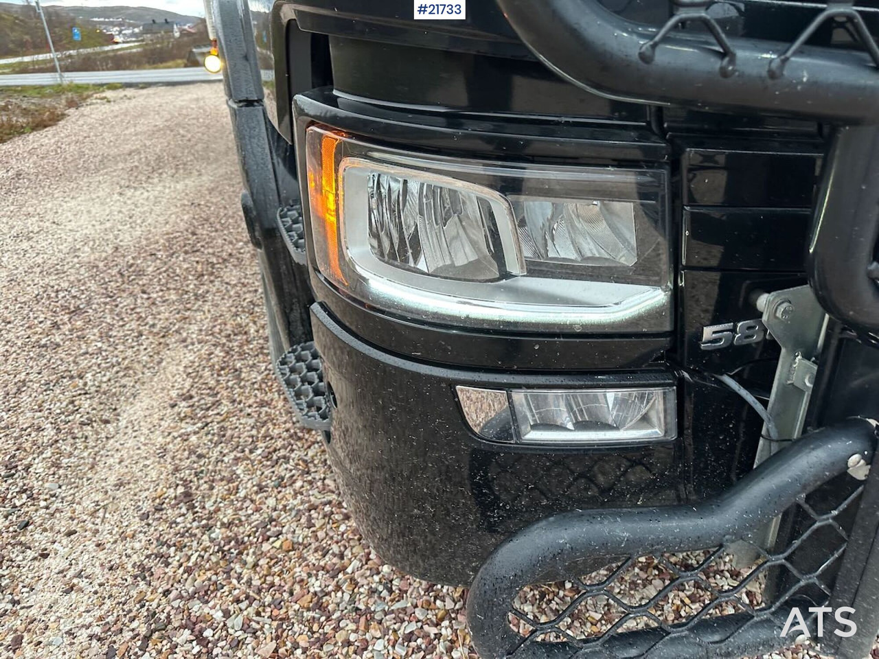 Scania S580 6x4 skapbil m/ kjøl, frys og varme og 2 sett dekk. SE VIDEO - Box truck: picture 5 Scania S580 6x4 skapbil m/ kjøl, frys og varme og 2 sett dekk. SE VIDEO - Box truck: picture 5