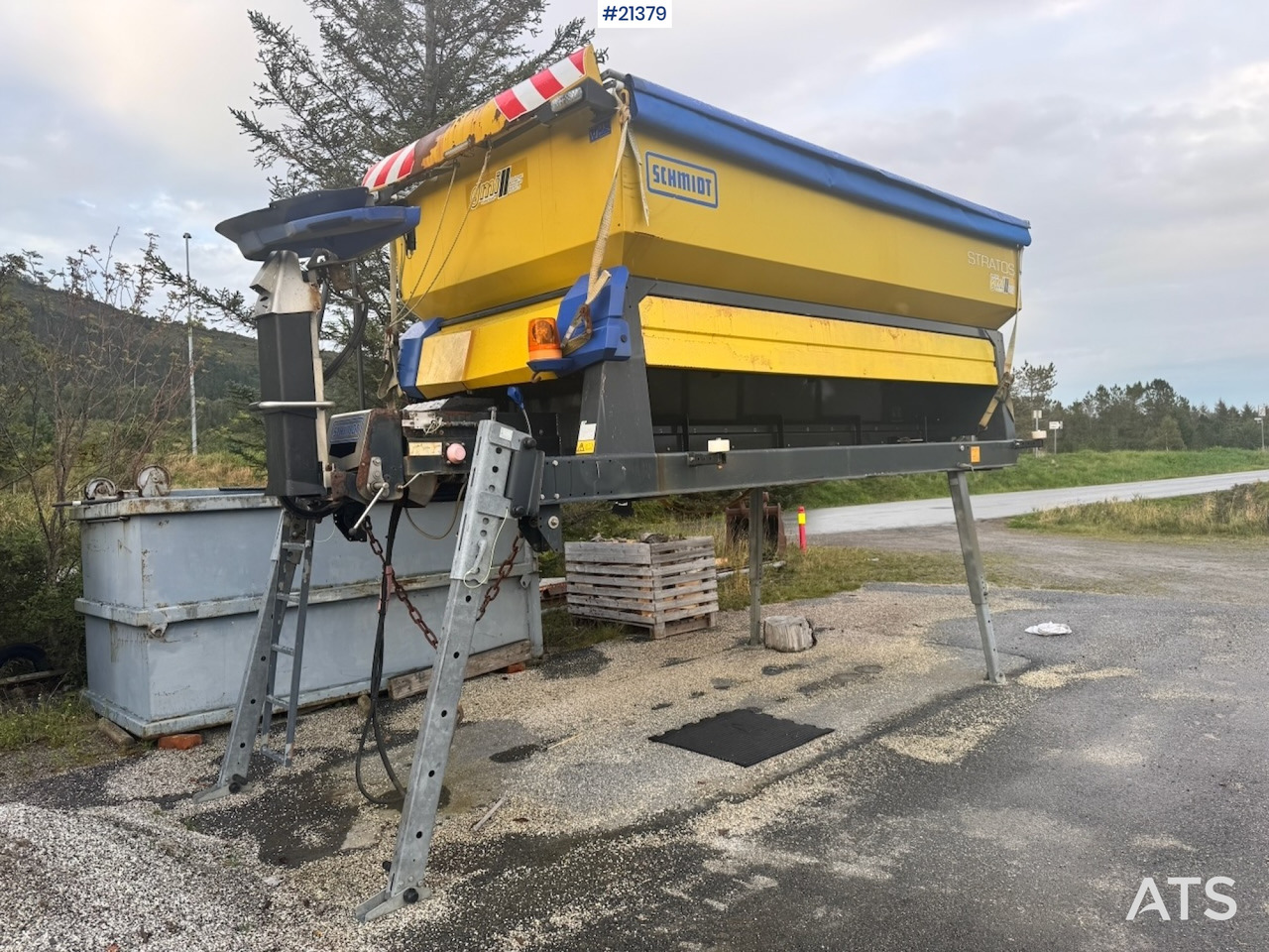 Schmidt 2015 Schmidt Stratos Spreder – Lastebilmontert – 9m3 - Sand/ Salt spreader: picture 3 Schmidt 2015 Schmidt Stratos Spreder – Lastebilmontert – 9m3 - Sand/ Salt spreader: picture 3