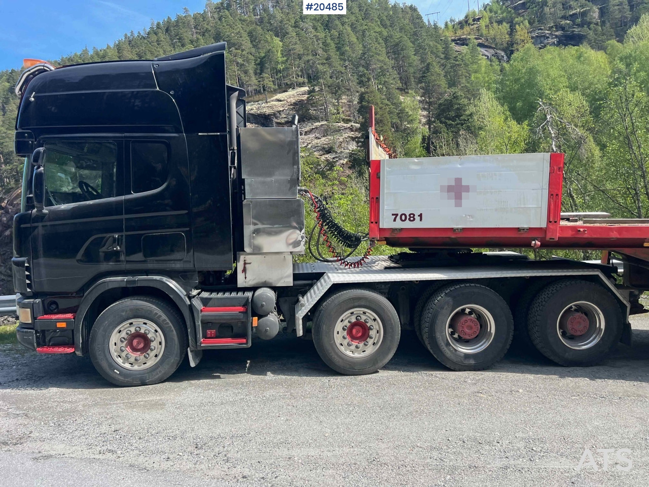 Tractor unit Scania R144: picture 14