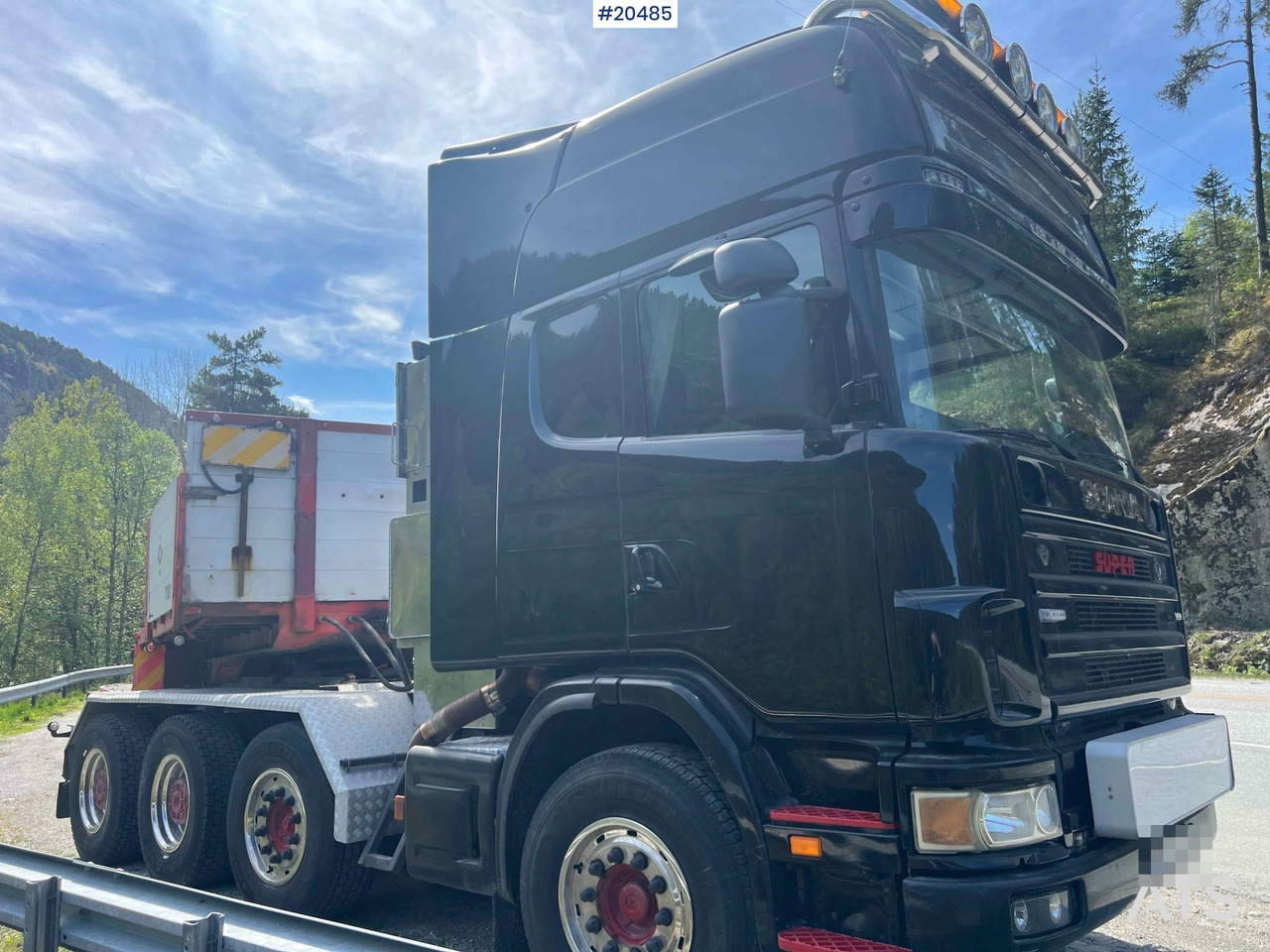 Tractor unit Scania R144: picture 21