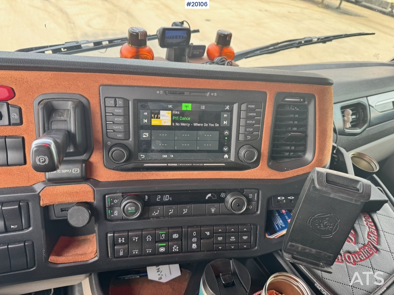 Tractor unit Scania S590: picture 26