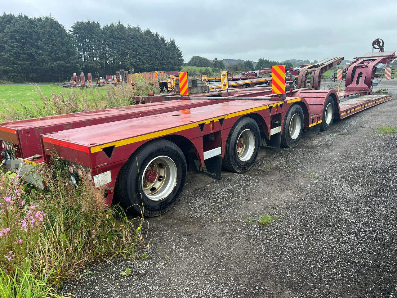 VM Brønntralle m/ Hydraulisk uttrekk på 3 m - Low loader semi-trailer: picture 3 VM Brønntralle m/ Hydraulisk uttrekk på 3 m - Low loader semi-trailer: picture 3