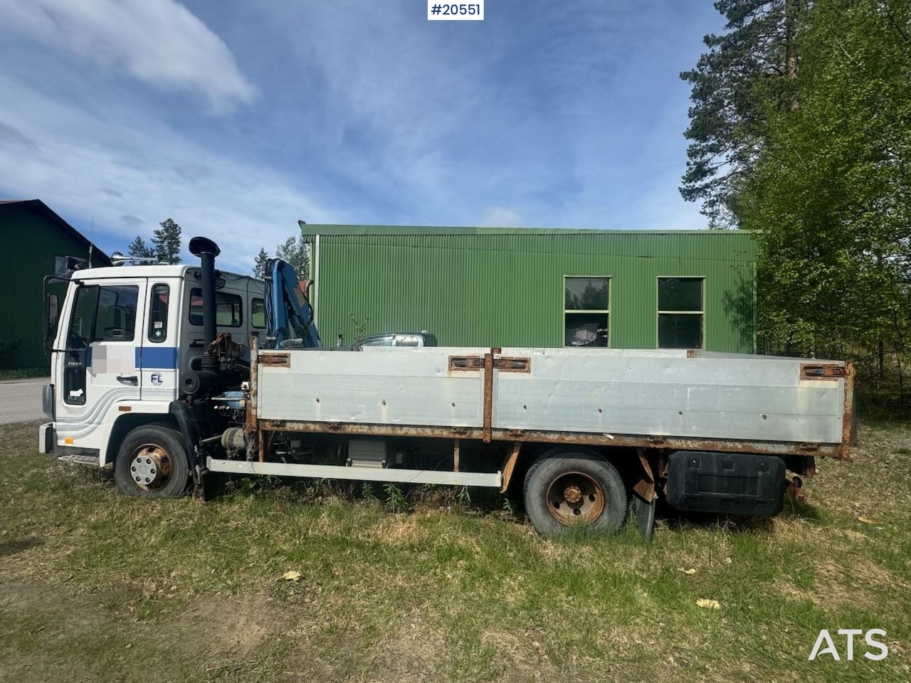 Volvo FL4 - Dropside/ Flatbed truck, Crane truck: picture 2 Volvo FL4 - Dropside/ Flatbed truck, Crane truck: picture 2