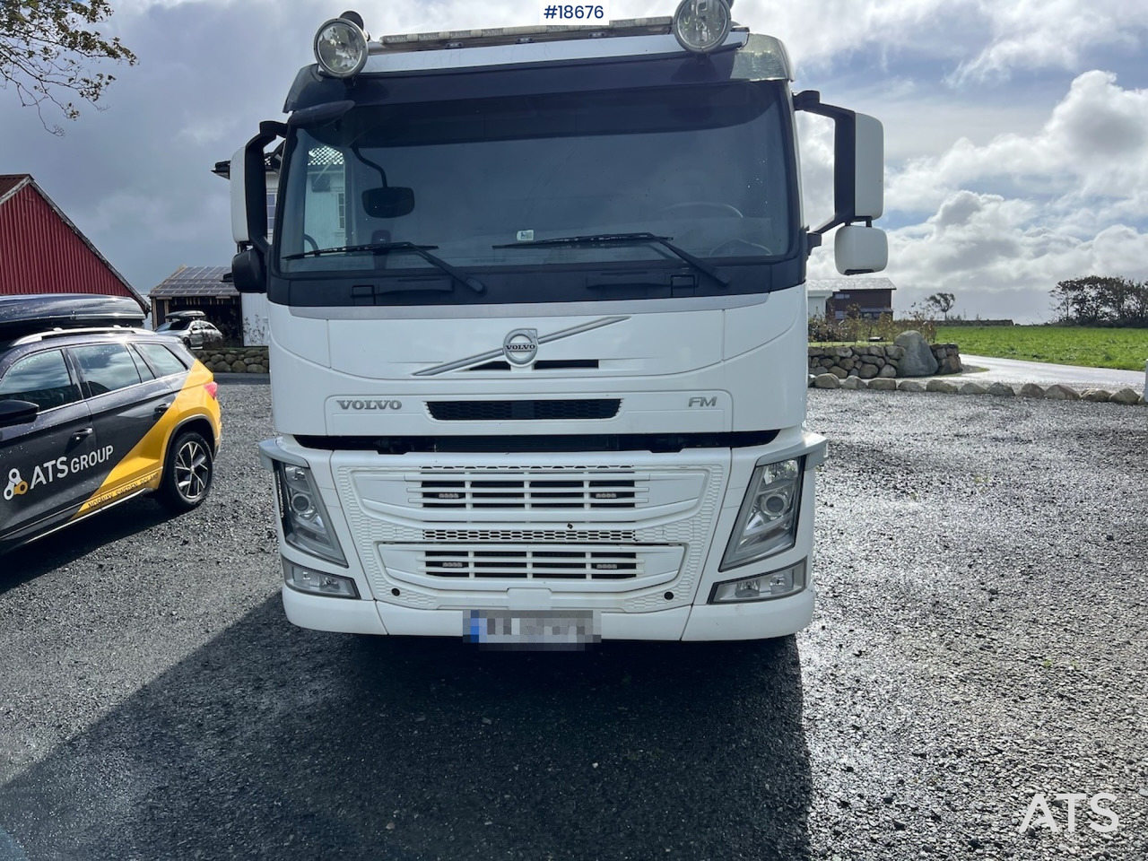 Volvo FM-370 - Tipper: picture 2 Volvo FM-370 - Tipper: picture 2