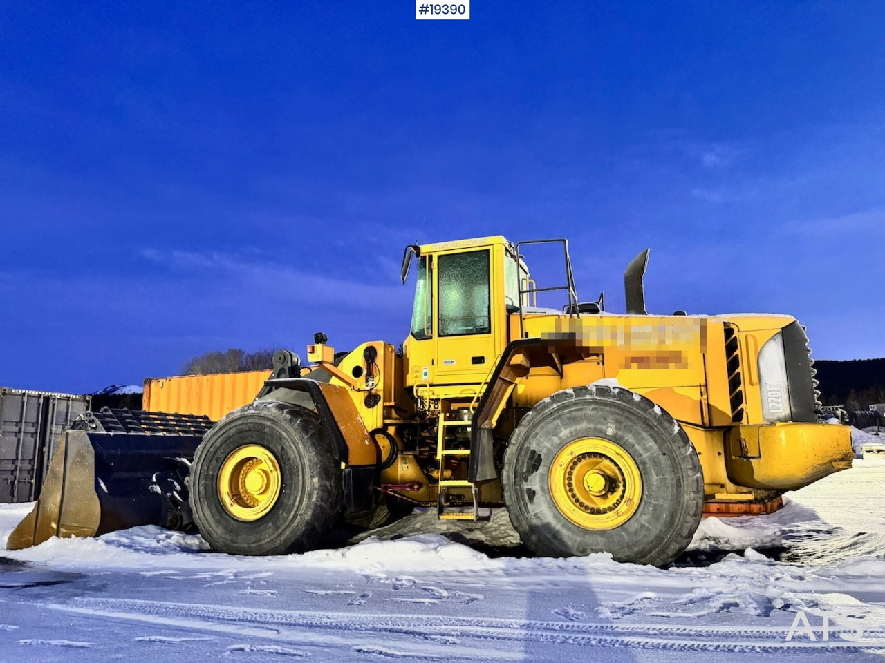 Volvo L220E - Wheel loader: picture 2 Volvo L220E - Wheel loader: picture 2