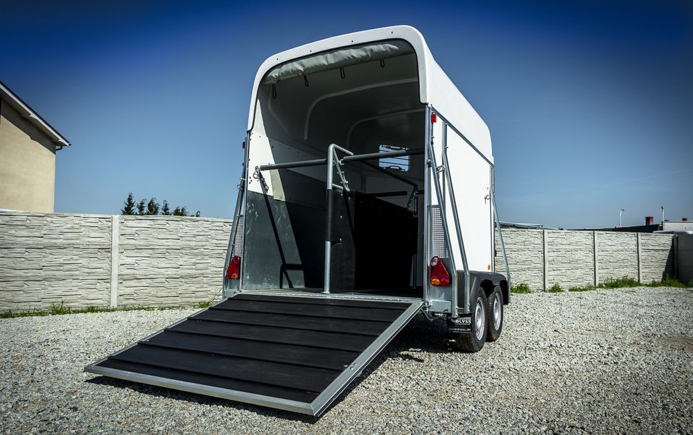 Niewiadów nowa PRZYCZEPA KONIOWA!! - Horse trailer: picture 4 Niewiadów nowa PRZYCZEPA KONIOWA!! - Horse trailer: picture 4