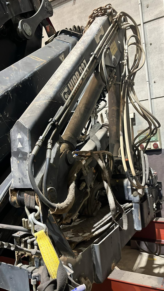 HIAB 027 - Loader crane: picture 1 HIAB 027 - Loader crane: picture 1