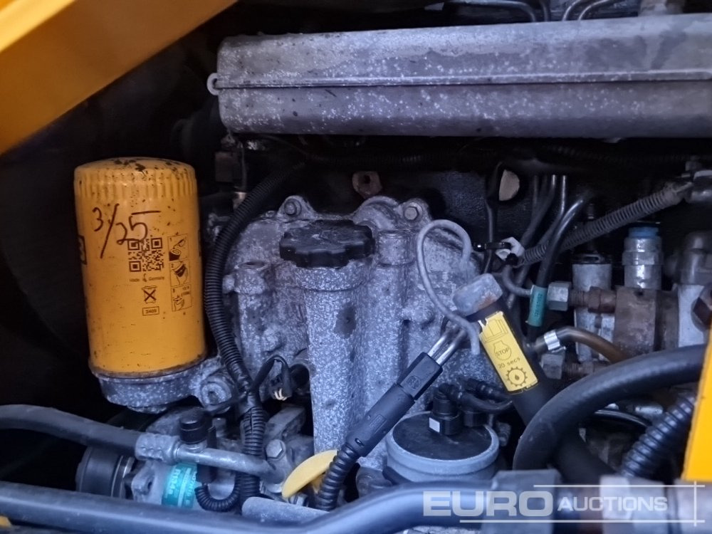 Backhoe loader 2010 JCB 4CX: picture 29