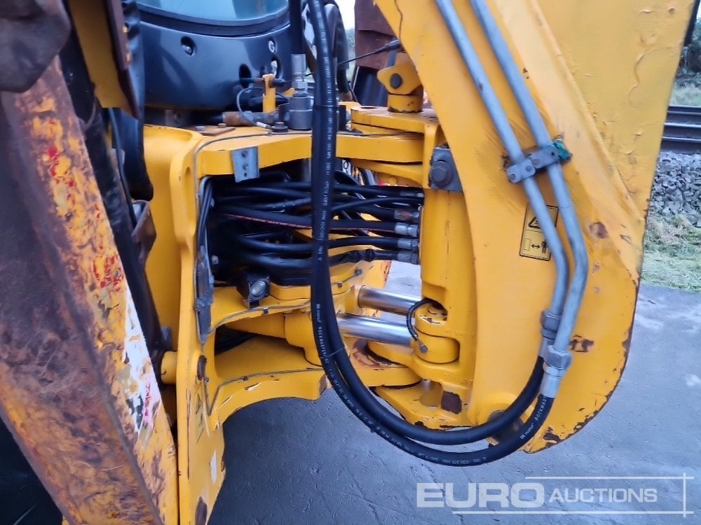 Backhoe loader 2010 JCB 4CX: picture 25