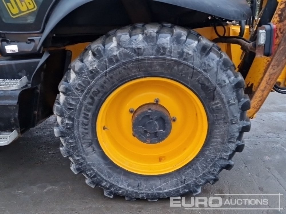 Backhoe loader 2010 JCB 4CX: picture 9