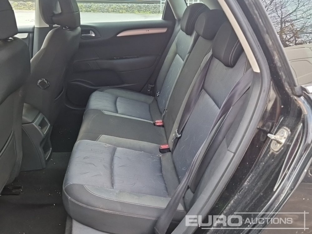 Car 2011 Citreon C4: picture 21 Car 2011 Citreon C4: picture 21