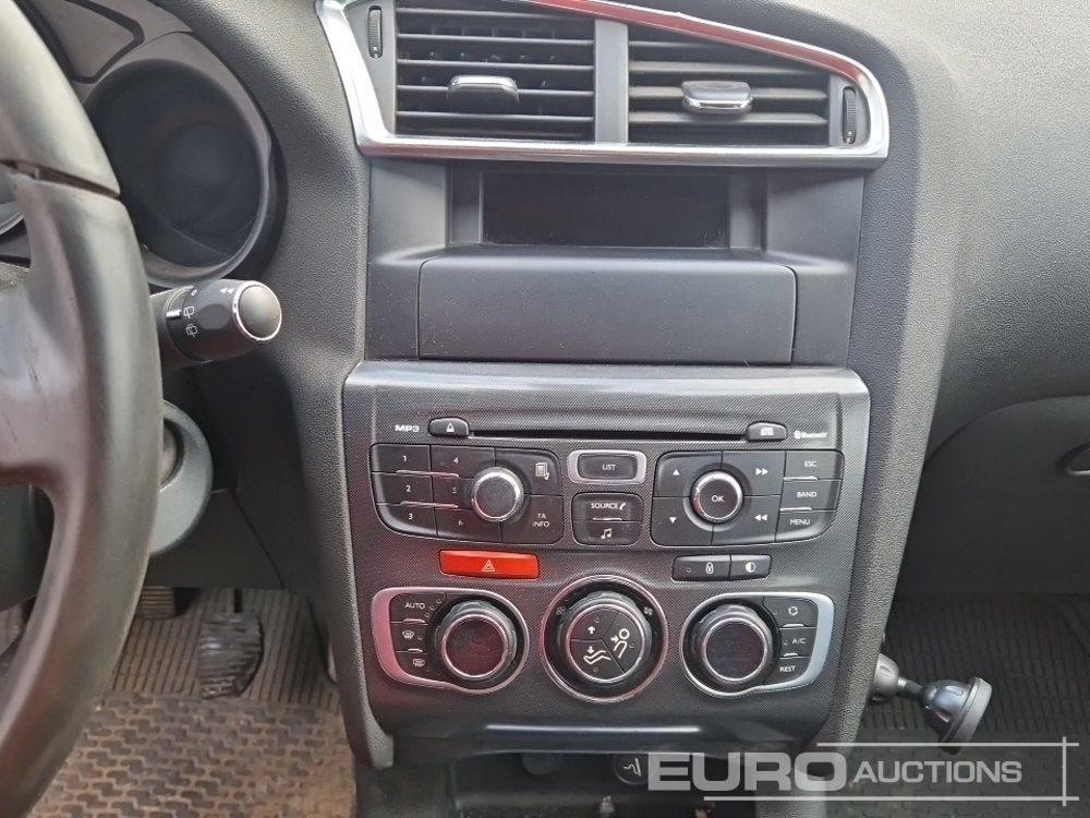 Car 2011 Citreon C4: picture 28 Car 2011 Citreon C4: picture 28