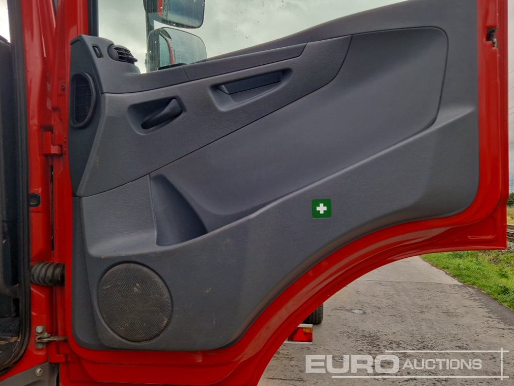 Hook lift truck 2011 Mercedes Benz AXOR 2540: picture 30