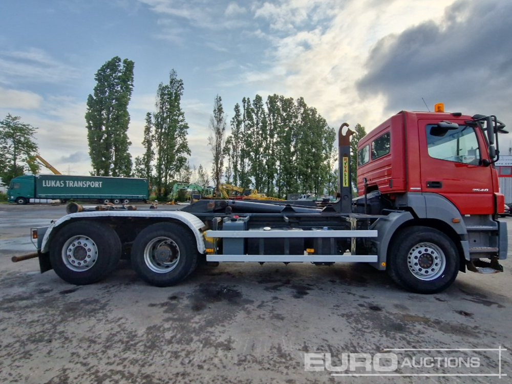 Hook lift truck 2011 Mercedes Benz AXOR 2540: picture 6