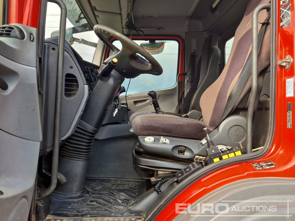 Hook lift truck 2011 Mercedes Benz AXOR 2540: picture 32